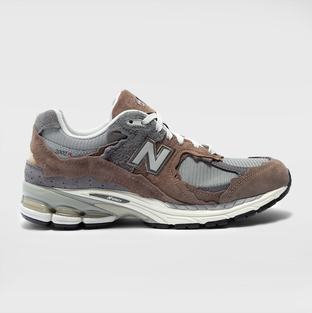 New Balance 2002D