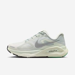 Nike Structure Plus